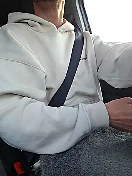 Zeefy online show from 12/16/25, 09:14