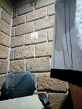 Pitudo20cmm online show from 11/14/25, 09:41