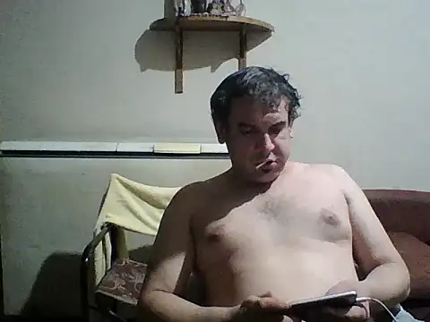 Rodrigo happy online show from 12/14/25, 08:57