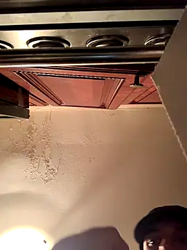 Snapshot of hailzeffn chatting on 09/30/25, 03:44 hailzeffn online show from 09/30/25, 03:44