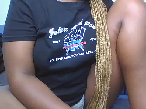 prettynina online show from 11/03/25, 08:43