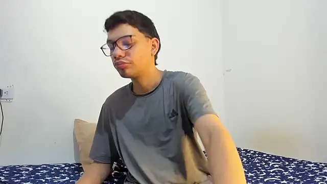 Diego-Monsalve online show from 06/17/26, 12:46