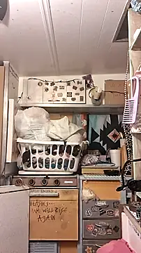 Snapshot of whitetrashdirtyslut chatting on 06/20/26, 07:55 whitetrashdirtyslut online show from 06/20/26, 07:55