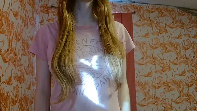 strawberrysmoothie online show from 11/23/25, 08:19