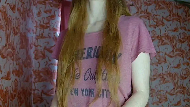strawberrysmoothie online show from 06/20/26, 06:22