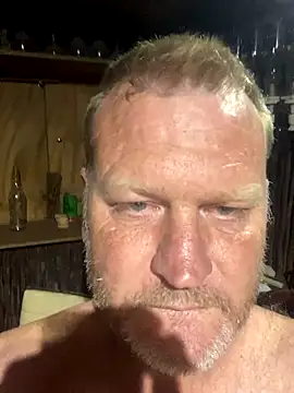 Snapshot of sexycouple109 chatting on 10/31/25, 07:48 sexycouple109 online show from 10/31/25, 07:48