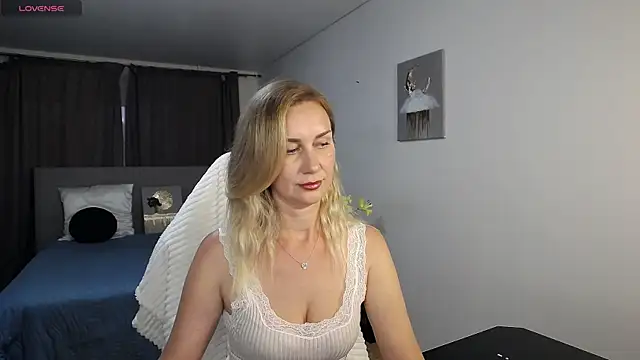 Vanessa Nowak online show from 06/30/26, 05:25