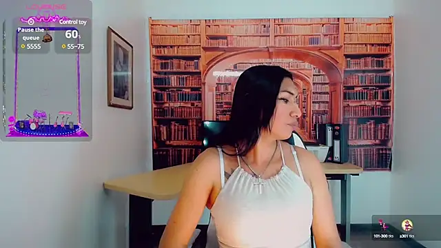 khiara moretti online show from 12/03/24, 07:44