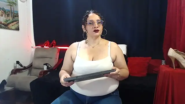 Aleja Gonzales online show from 02/24/26, 04:49