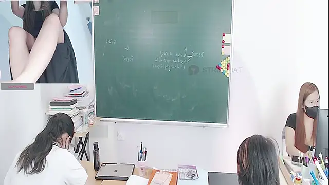  Math  online show from 10/28/25, 03:21