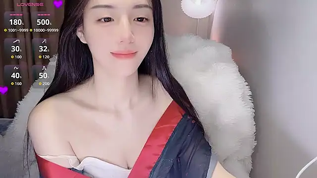 Snapshot of Duomiz chatting on 09/18/25, 10:39 Duomiz online show from 09/18/25, 10:39