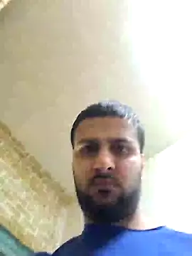 Snapshot of Fucklover011 chatting on 10/08/25, 01:25 Fucklover011 online show from 10/08/25, 01:25