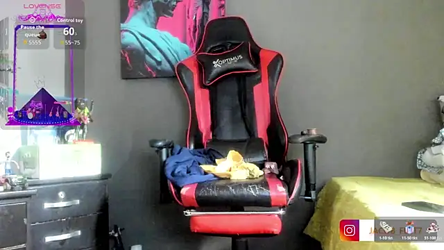 Snapshot of jacob_firexx chatting on 04/15/26, 02:02 jacob firexx online show from 04/15/26, 02:02