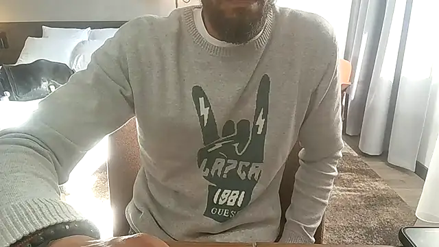 MonKeeees online show from 09/16/25, 02:51