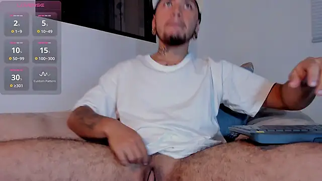 Snapshot of ftmphilip_ chatting on 12/04/25, 10:51 ftmphilip online show from 12/04/25, 10:51