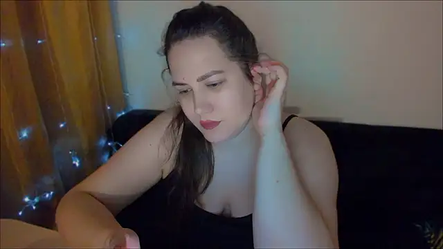 Snapshot of _madalexa_ chatting on 12/05/24, 05:50  madalexa  online show from 12/05/24, 05:50