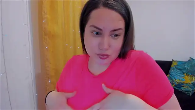 Snapshot of _madalexa_ chatting on 02/25/25, 02:25  madalexa  online show from 02/25/25, 02:25
