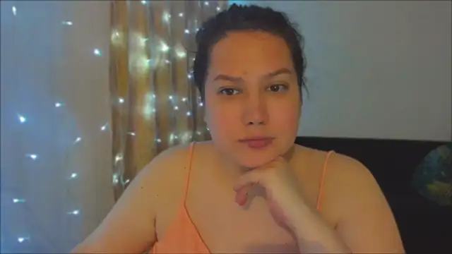 Snapshot of _madalexa_ chatting on 09/11/25, 08:53  madalexa  online show from 09/11/25, 08:53