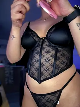 GabriellaFerrer online show from 09/30/25, 09:03