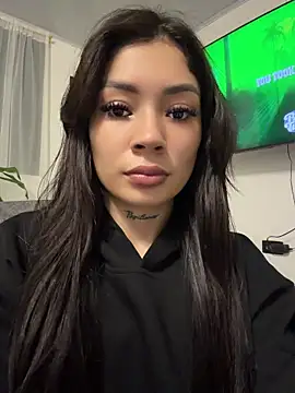 Roxanne 08 online show from 07/14/26, 02:16