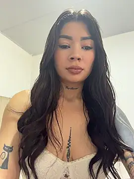 Roxanne 08 online show from 07/27/26, 04:36