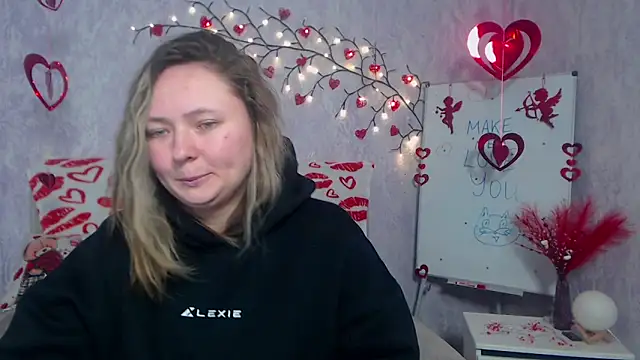 Snapshot of SallyVerda chatting on 02/12/26, 08:37 SallyVerda online show from 02/12/26, 08:37