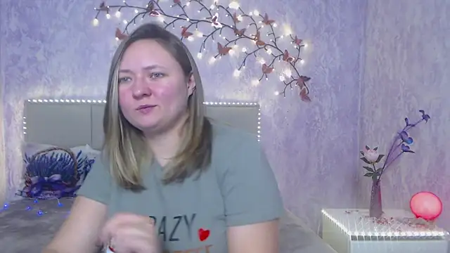 Snapshot of SallyVerda chatting on 02/27/26, 12:16 SallyVerda online show from 02/27/26, 12:16