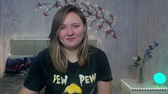 Snapshot of SallyVerda chatting on 03/05/26, 06:37 SallyVerda online show from 03/05/26, 06:37