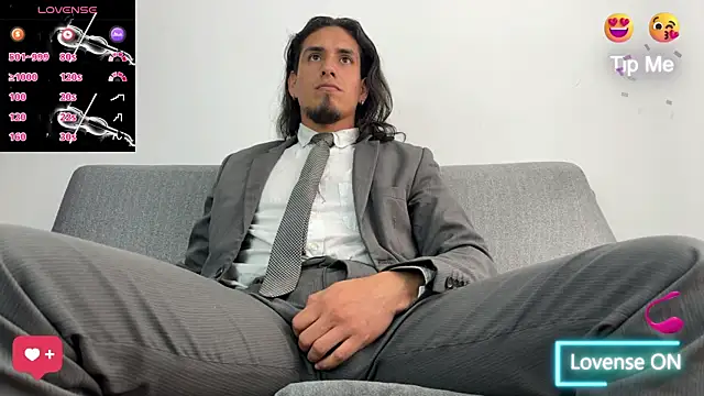 Tom blunt96 online show from 10/03/25, 06:49