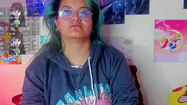 lucky-leah online show from 01/28/25, 07:43