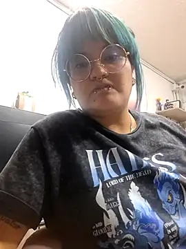 lucky-leah online show from 06/12/26, 03:49