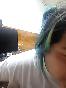 lucky-leah online show from 07/21/26, 03:42