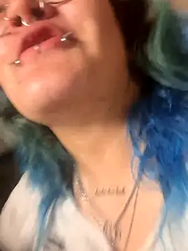 lucky-leah online show from 07/22/26, 03:31