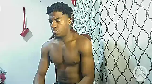 Snapshot of andrews2399 chatting on 02/05/25, 01:26 andrews2399 online show from 02/05/25, 01:26