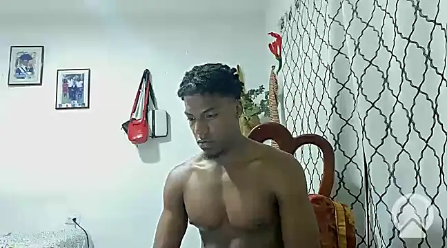 Snapshot of andrews2399 chatting on 02/17/25, 01:58 andrews2399 online show from 02/17/25, 01:58