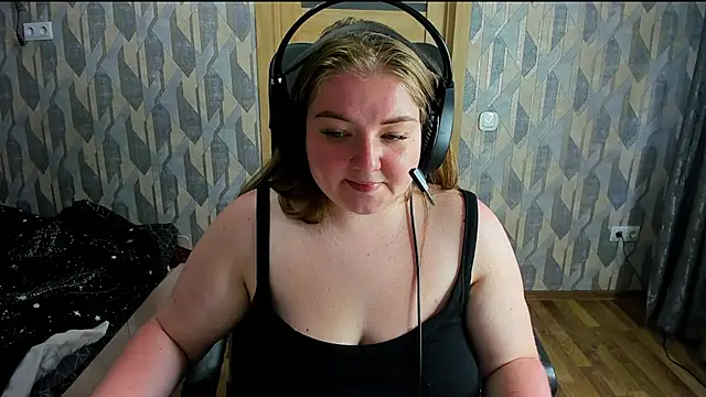 valery1610 online show from 06/25/26, 10:31