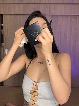 Ambar R0SSE online show from 10/10/25, 02:54