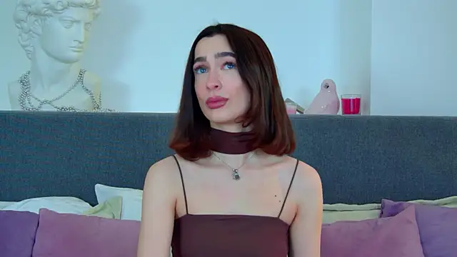 MarieKarma online show from 02/04/25, 09:41