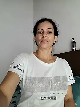 NATALIA MAGICK online show from 10/16/25, 11:17