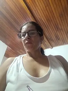 NATALIA MAGICK online show from 10/24/25, 04:25