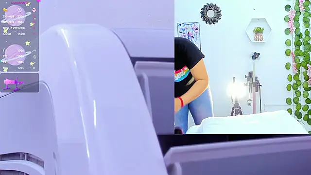 Daki Ume  online show from 01/31/25, 02:04