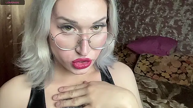 Snapshot of SweetBubbleQueen chatting on 08/01/26, 02:16 SweetBubbleQueen online show from 08/01/26, 02:16