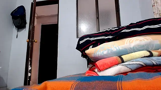 Snapshot of gollfather13 chatting on 11/02/25, 03:58 gollfather13 online show from 11/02/25, 03:58