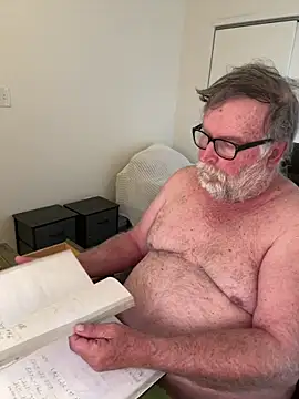 Snapshot of Drummajor chatting on 09/25/25, 06:11 Drummajor online show from 09/25/25, 06:11