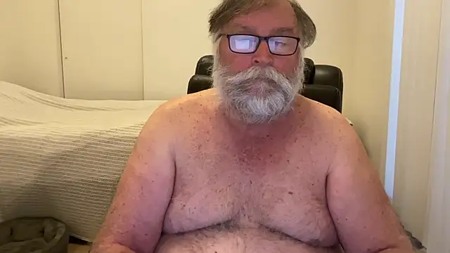 Snapshot of Drummajor chatting on 11/05/25, 02:28 Drummajor online show from 11/05/25, 02:28