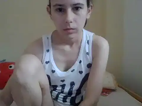 Zafirmacska online show from 02/12/25, 11:07
