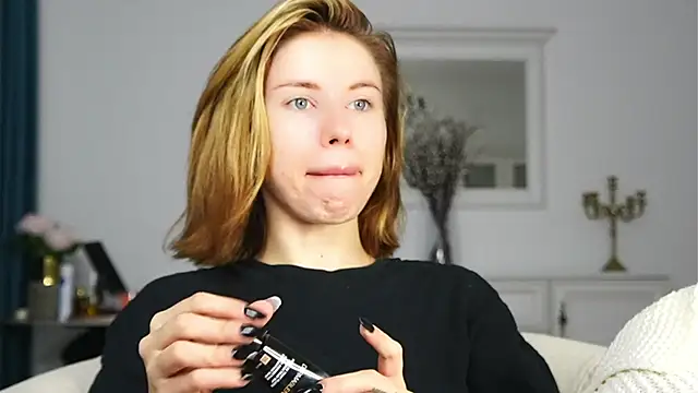 Snapshot of ivyleague_ chatting on 10/01/25, 03:34 ivyleague online show from 10/01/25, 03:34