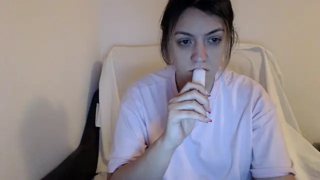 Dyana Kaylinn online show from 12/25/24, 07:34