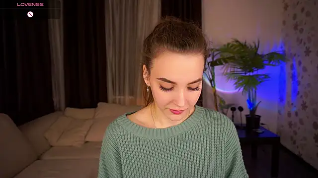 SanyaDears online show from 12/20/24, 04:53