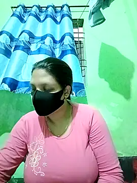 Snapshot of Depte- chatting on 09/15/25, 03:39 Depte- online show from 09/15/25, 03:39